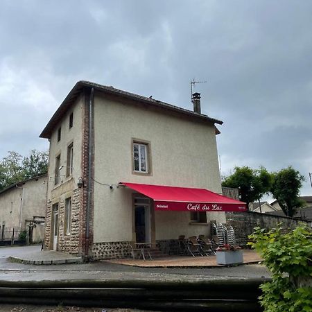 Cafe Du Lac Manthes Eksteriør bilde